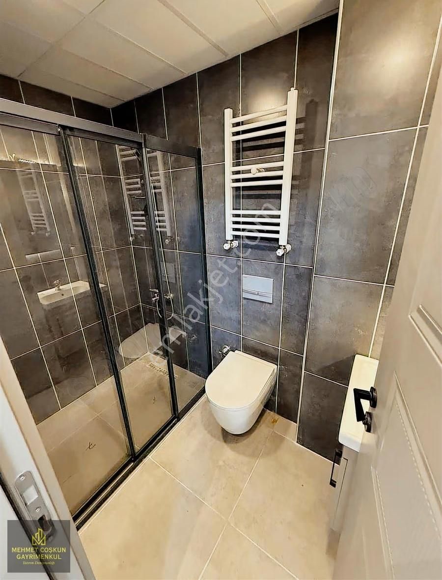 Mithatpaşada Site İçerisinde Sıfır Cazip Satılık 3+1 Daire - Görsel 14