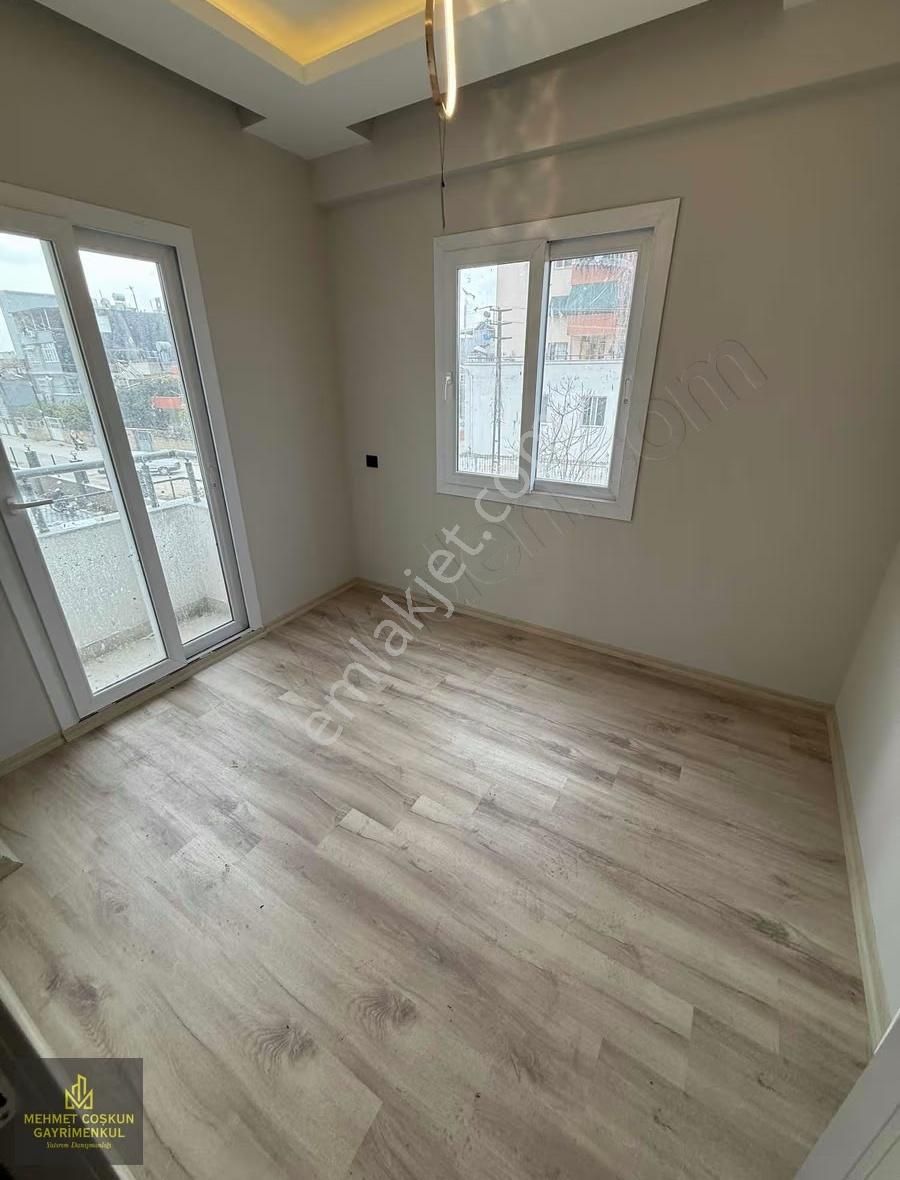 Mithatpaşada Site İçerisinde Sıfır Cazip Satılık 3+1 Daire - Görsel 5