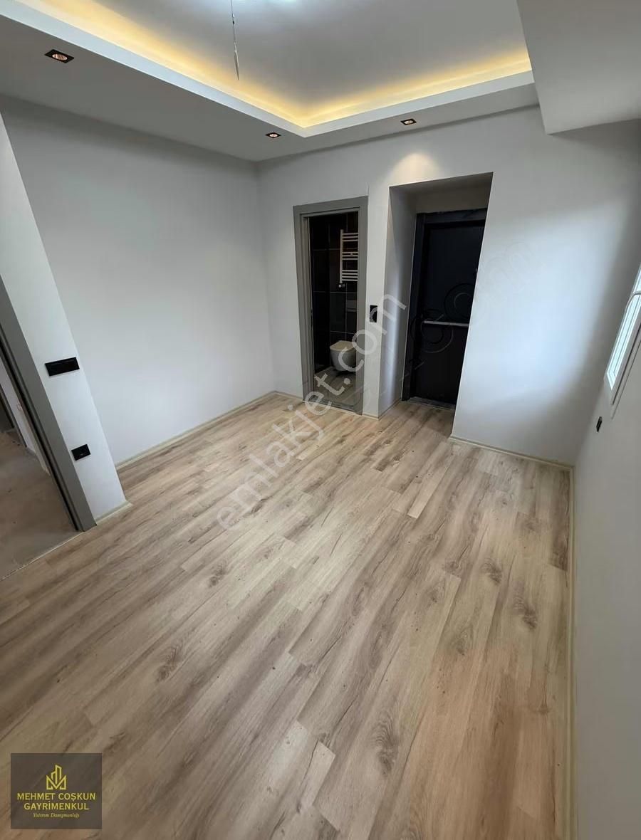 Mithatpaşada Site İçerisinde Sıfır Cazip Satılık 3+1 Daire - Görsel 17