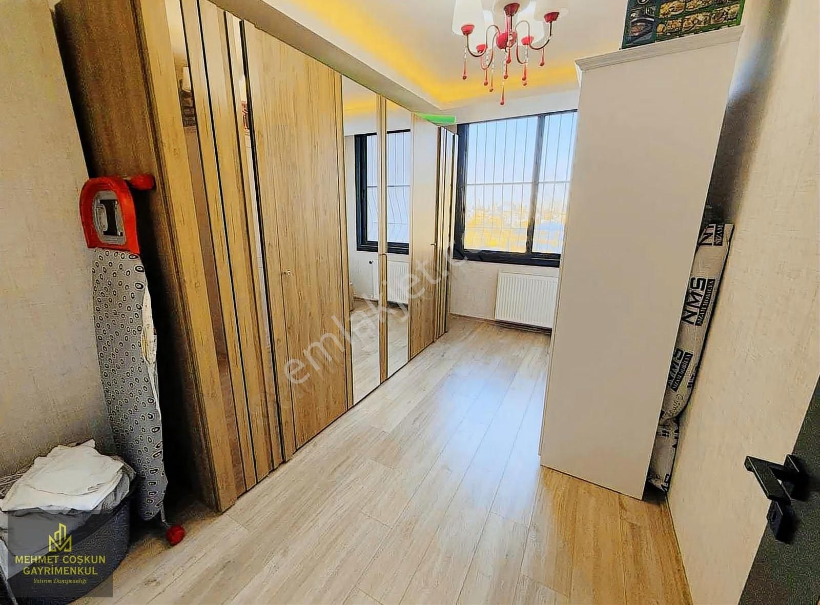 Gürselpaşada Havuzlu 7/24 Güvenlkli Sitede Satılk Lüks 4+1 Daire - Görsel 33