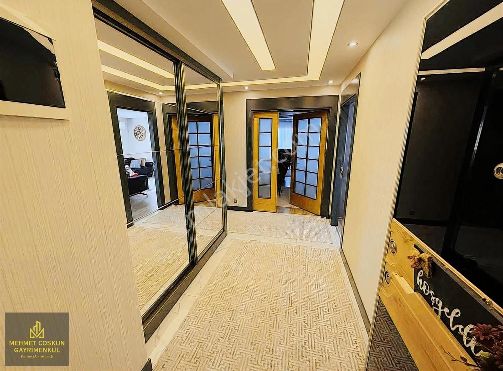 Gürselpaşada Havuzlu 7/24 Güvenlkli Sitede Satılk Lüks 4+1 Daire