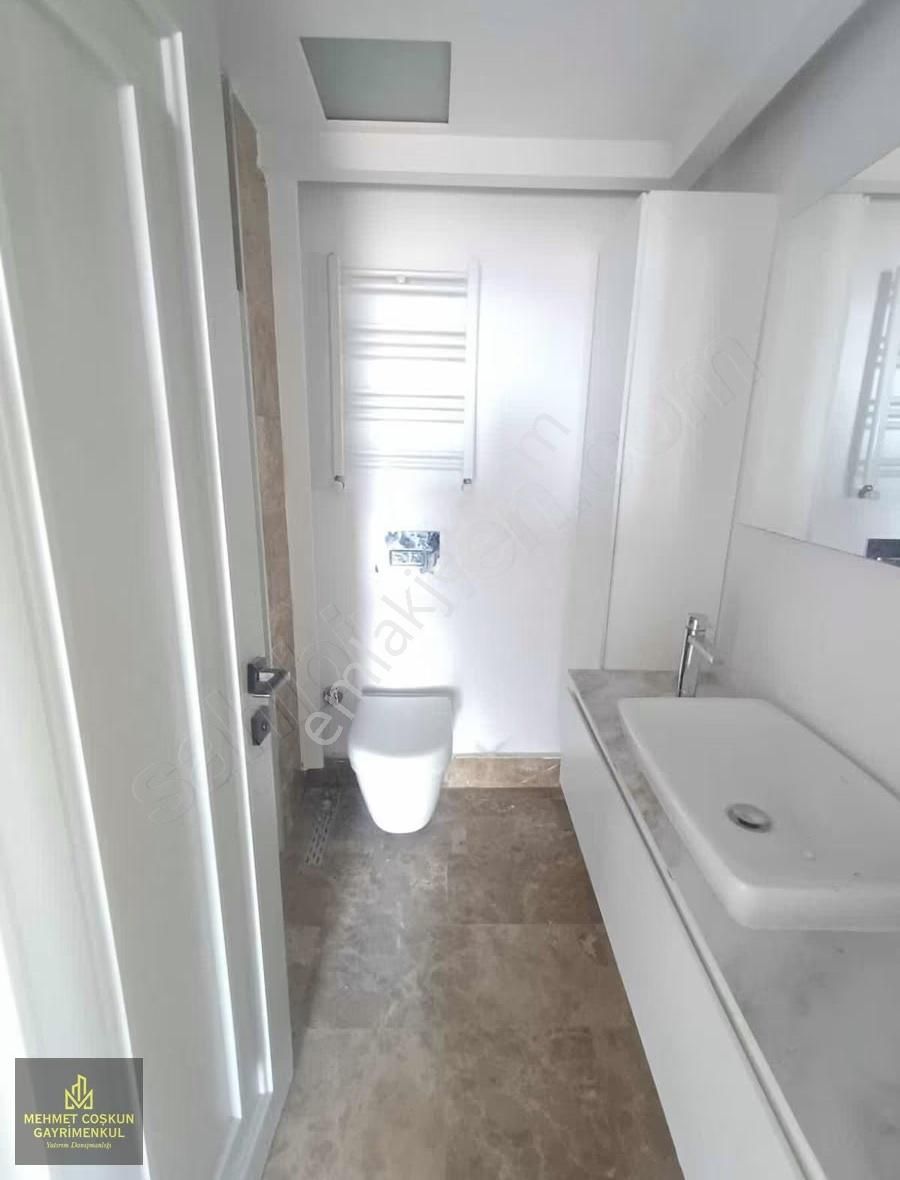 Gürselpaşa' Da Sosyal Donatılı Sitede Kiralık 4+1 Daire - Görsel 4