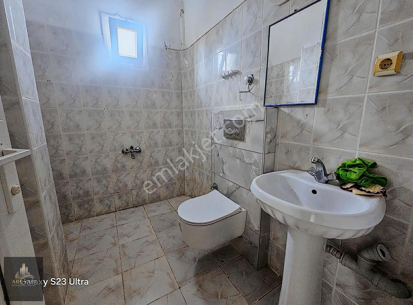 *fuatmorel'de Teras Gibi Balkonlu 3+1 Temiz 120 M2 Kiralık Daire - Görsel 22