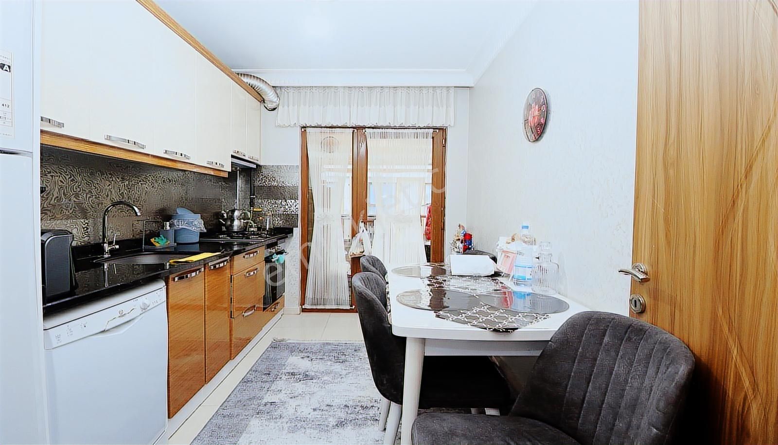 Esenyurt Satılık 2+1 Güzelyurt Mahallesi Metrobüse Yakın - Görsel 7