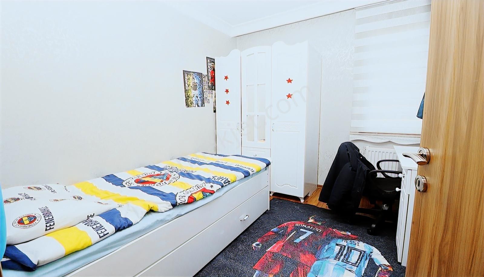 Esenyurt Satılık 2+1 Güzelyurt Mahallesi Metrobüse Yakın - Görsel 4