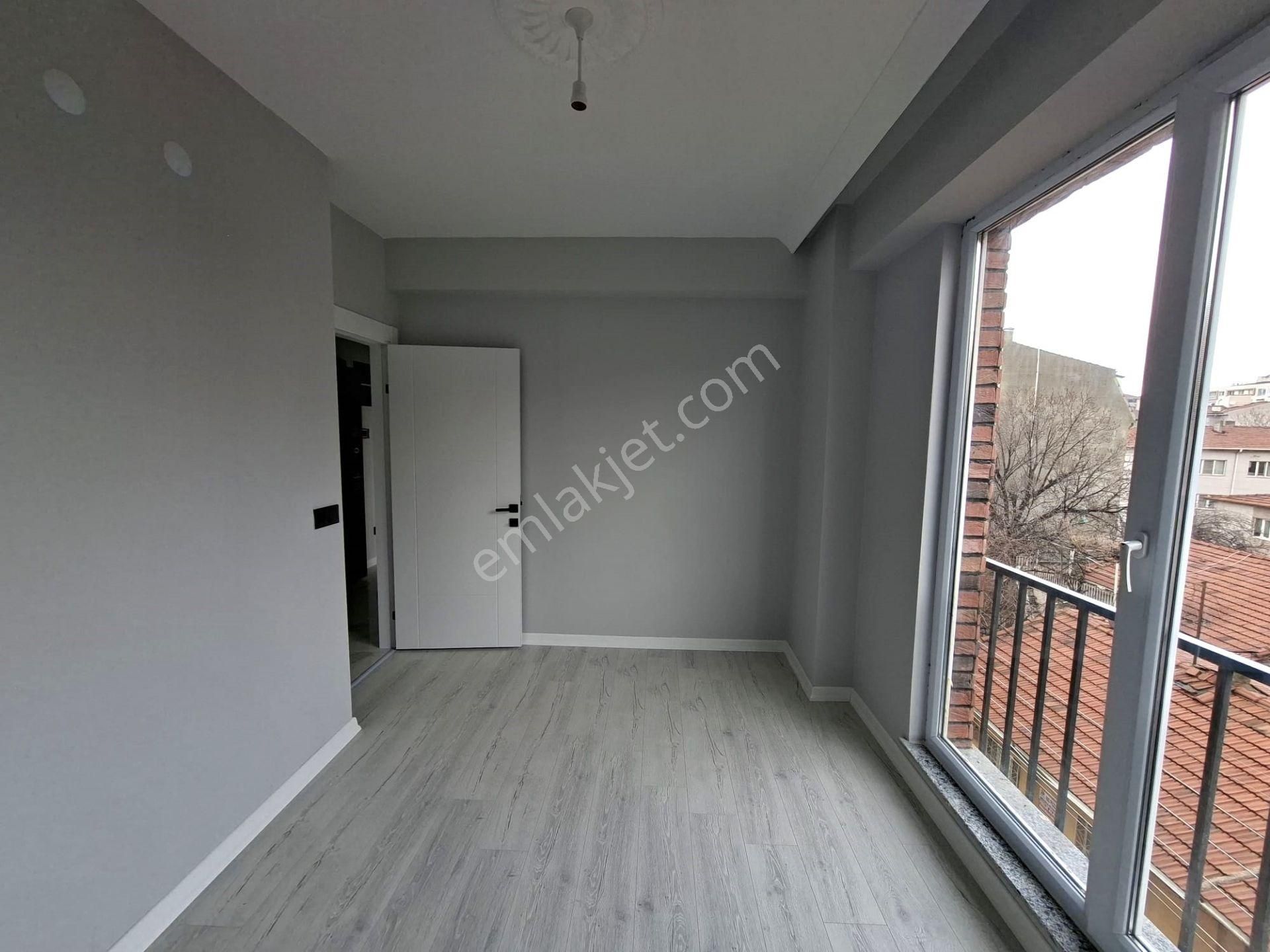 Recep Ümit Emlak'tan Şarhöyük Mahallesi Büyük Park Yakınında (sıfır) Kiralık 2+0 Ferah Daire - Görsel 7