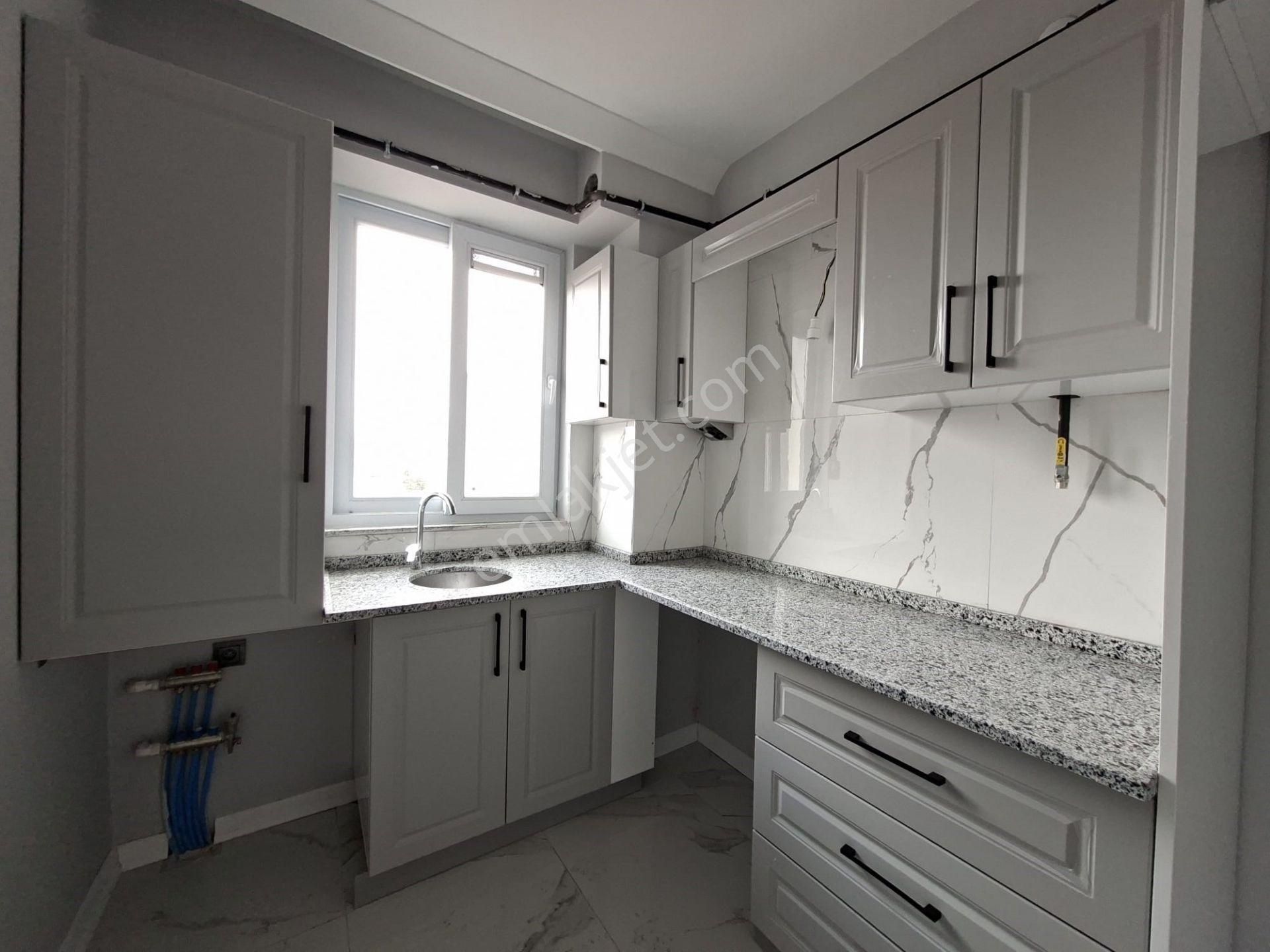 Recep Ümit Emlak'tan Şarhöyük Mahallesi Büyük Park Yakınında (sıfır) Kiralık 2+0 Ferah Daire - Görsel 14