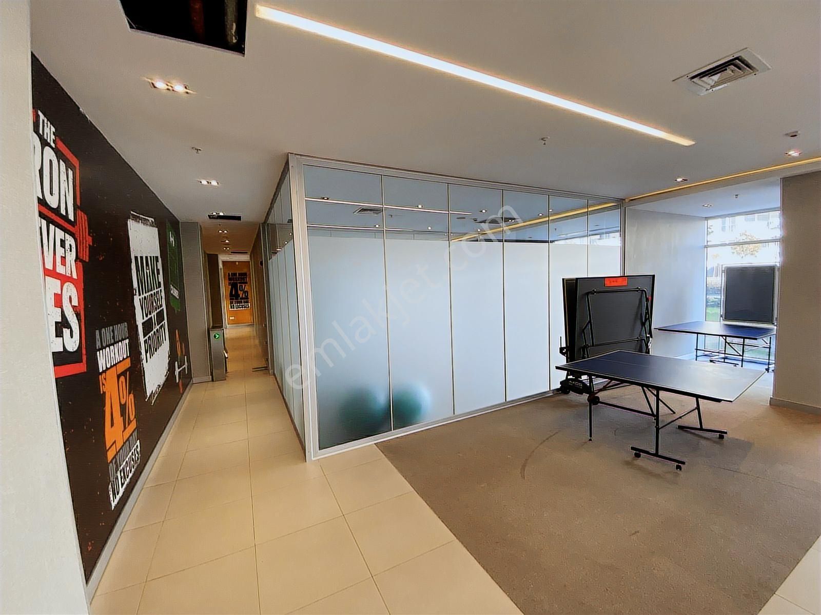 Suryapı Corridor Da Kiralık 1+1 69m2 Köşe Daire Güneşli - Görsel 9