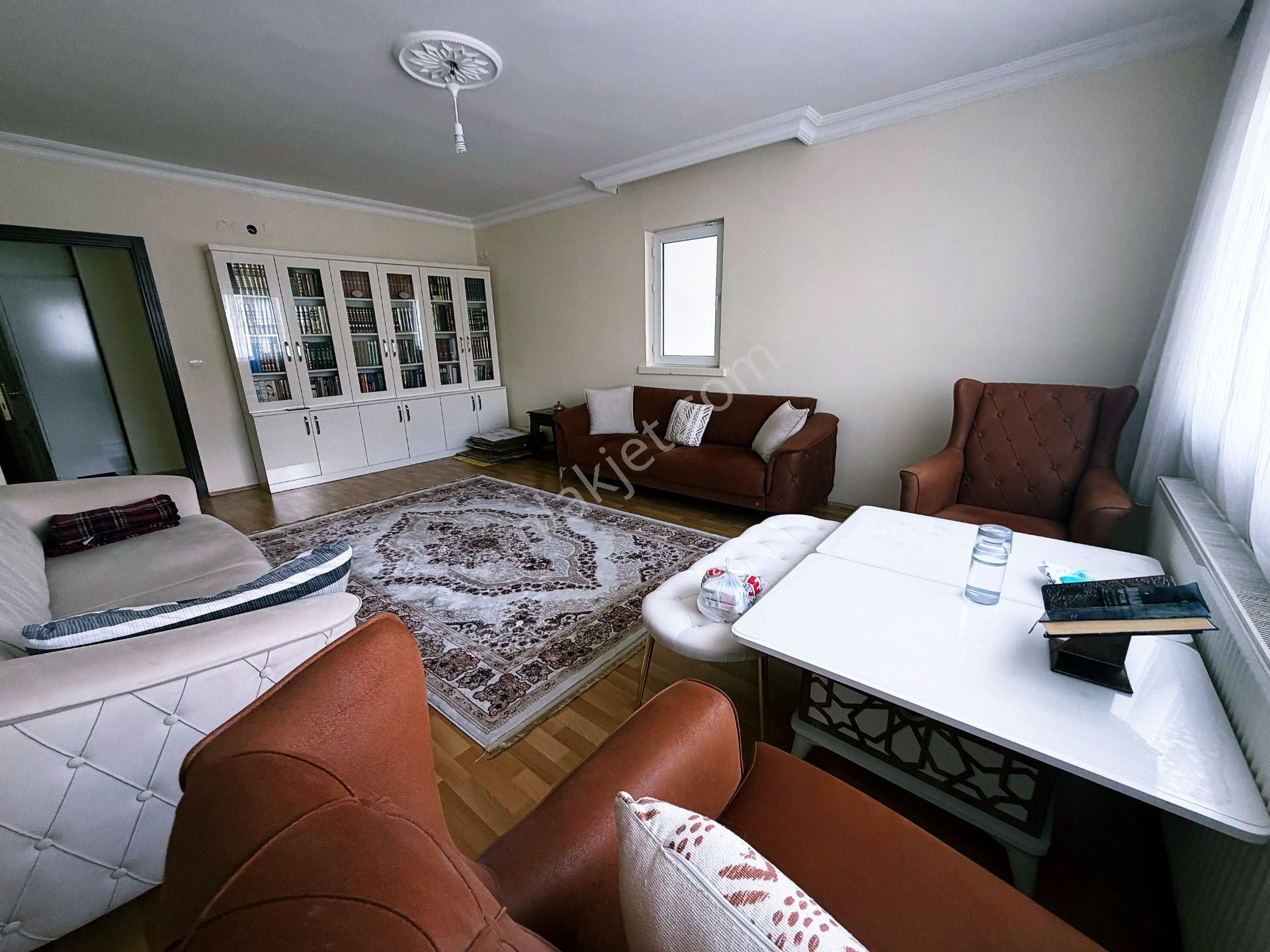 Cihandan Burç Mah Seval Ve Piri Cadde Yakını Kiralık 3+1 Daire - Görsel 37