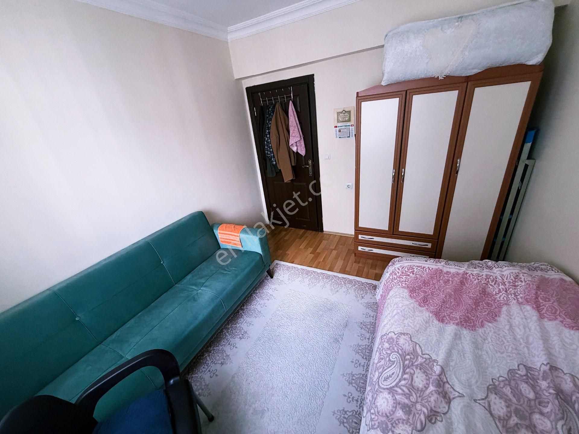 Cihandan Burç Mah Seval Ve Piri Cadde Yakını Kiralık 3+1 Daire - Görsel 15