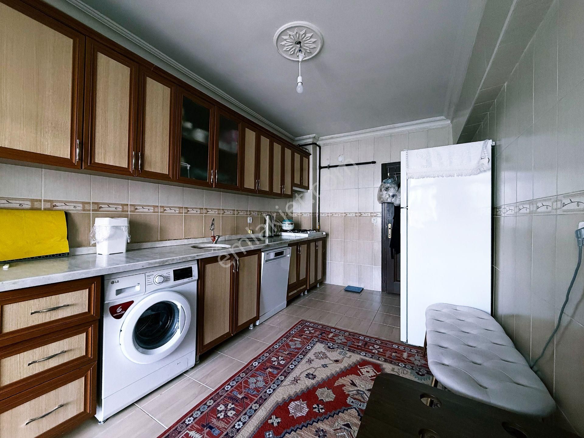 Cihandan Burç Mah Seval Ve Piri Cadde Yakını Kiralık 3+1 Daire - Görsel 3