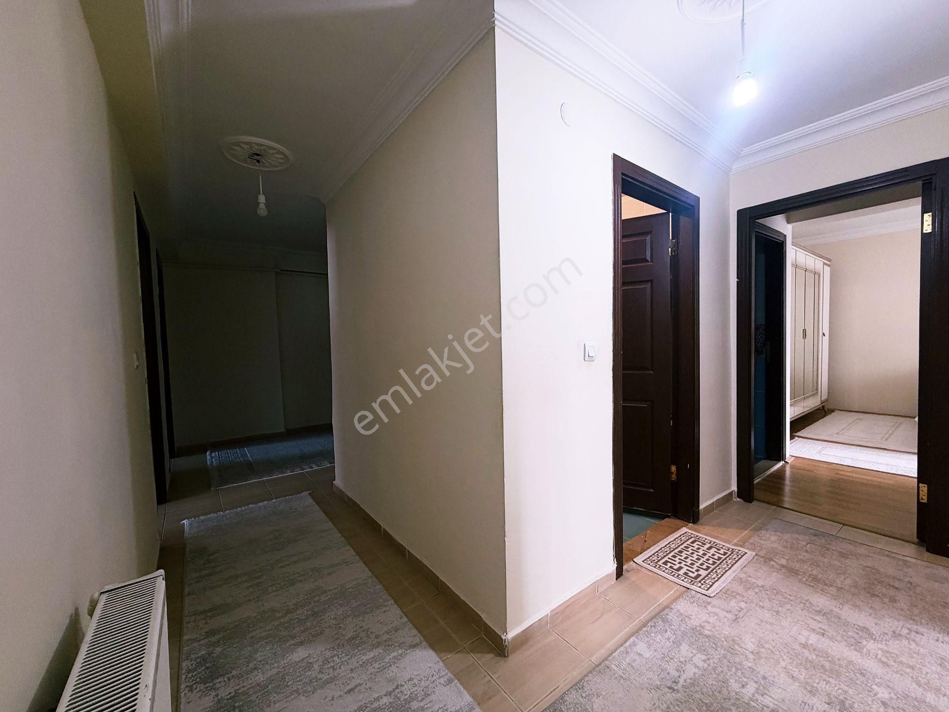 Cihandan Burç Mah Seval Ve Piri Cadde Yakını Kiralık 3+1 Daire - Görsel 25