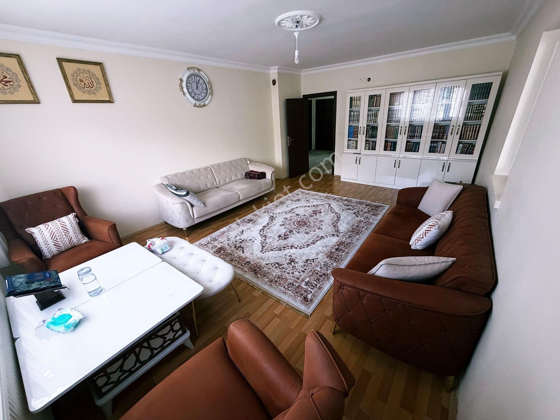 Cihandan Burç Mah Seval Ve Piri Cadde Yakını Kiralık 3+1 Daire - Görsel 34