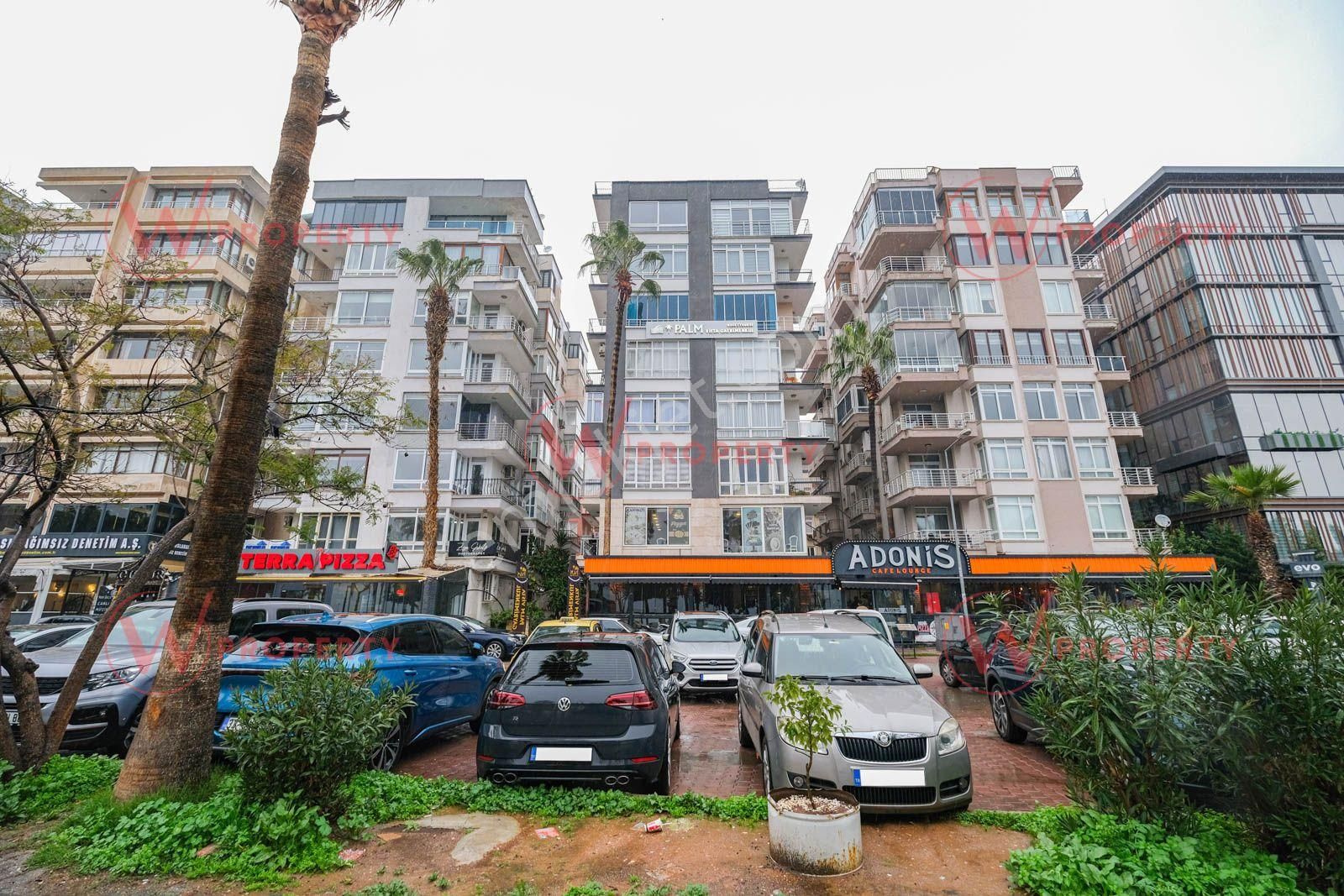 W Property'den Adnan Menderes Blv. Üzeri Geniş Kiralık 3+1 Daire