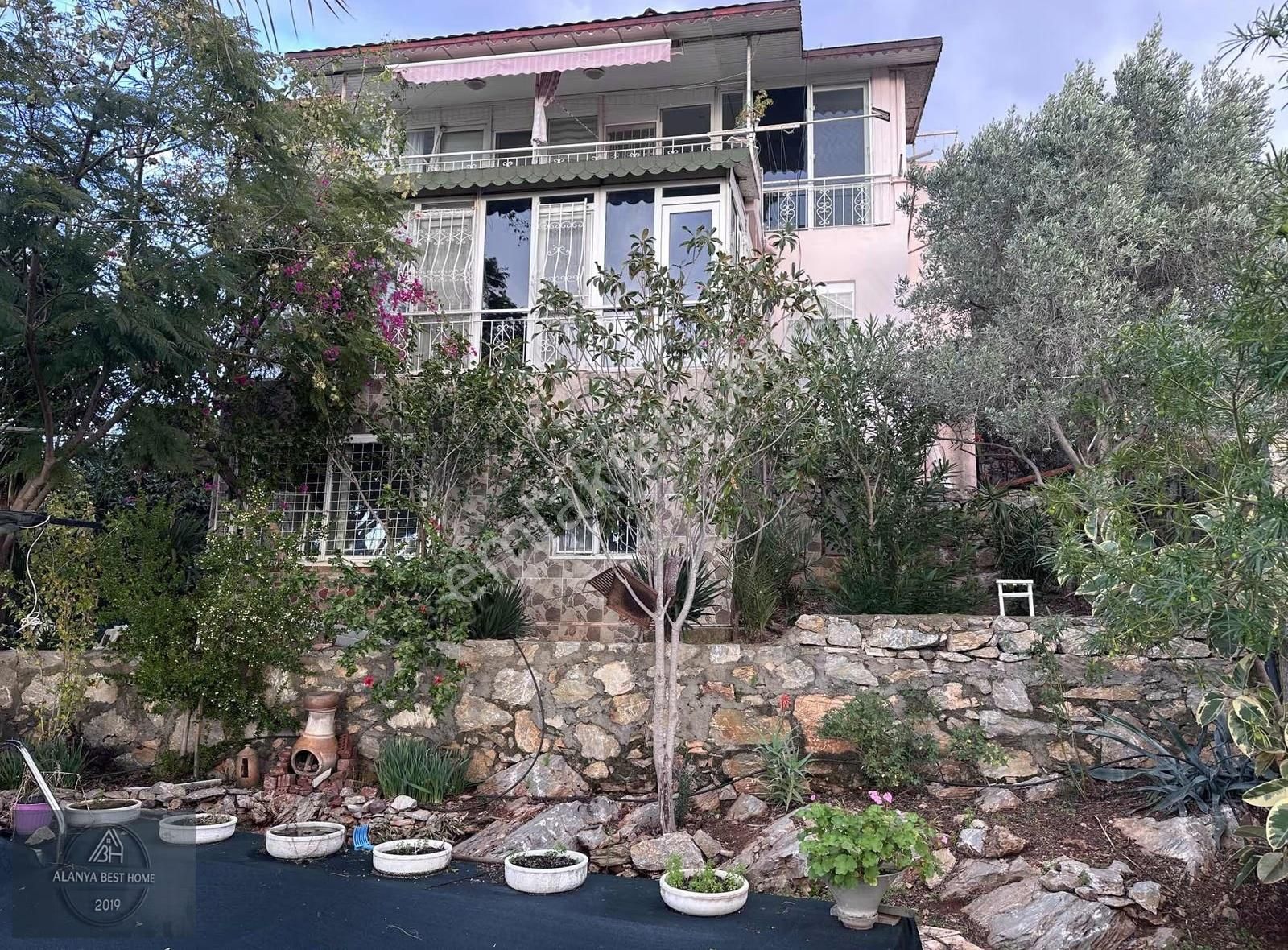 Deniz Manzaralı Müstakil Villa (850m2) Arsa Üstünde 4+1 Tripleks - Görsel 9