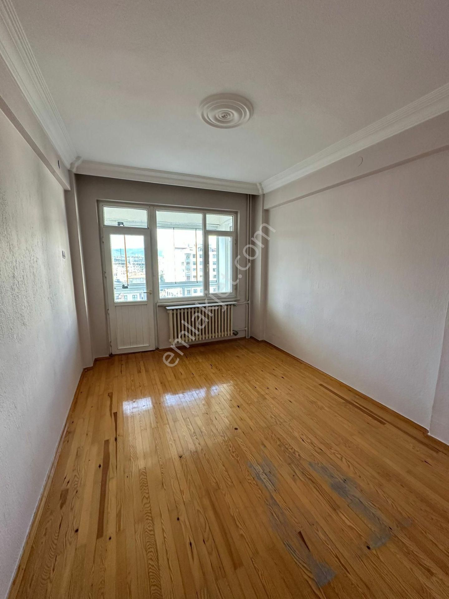 Esenler Mah. Dedeman Otel Yanı Geniş 3+1 Makul Fiyatlı Satılık Daire - Görsel 6