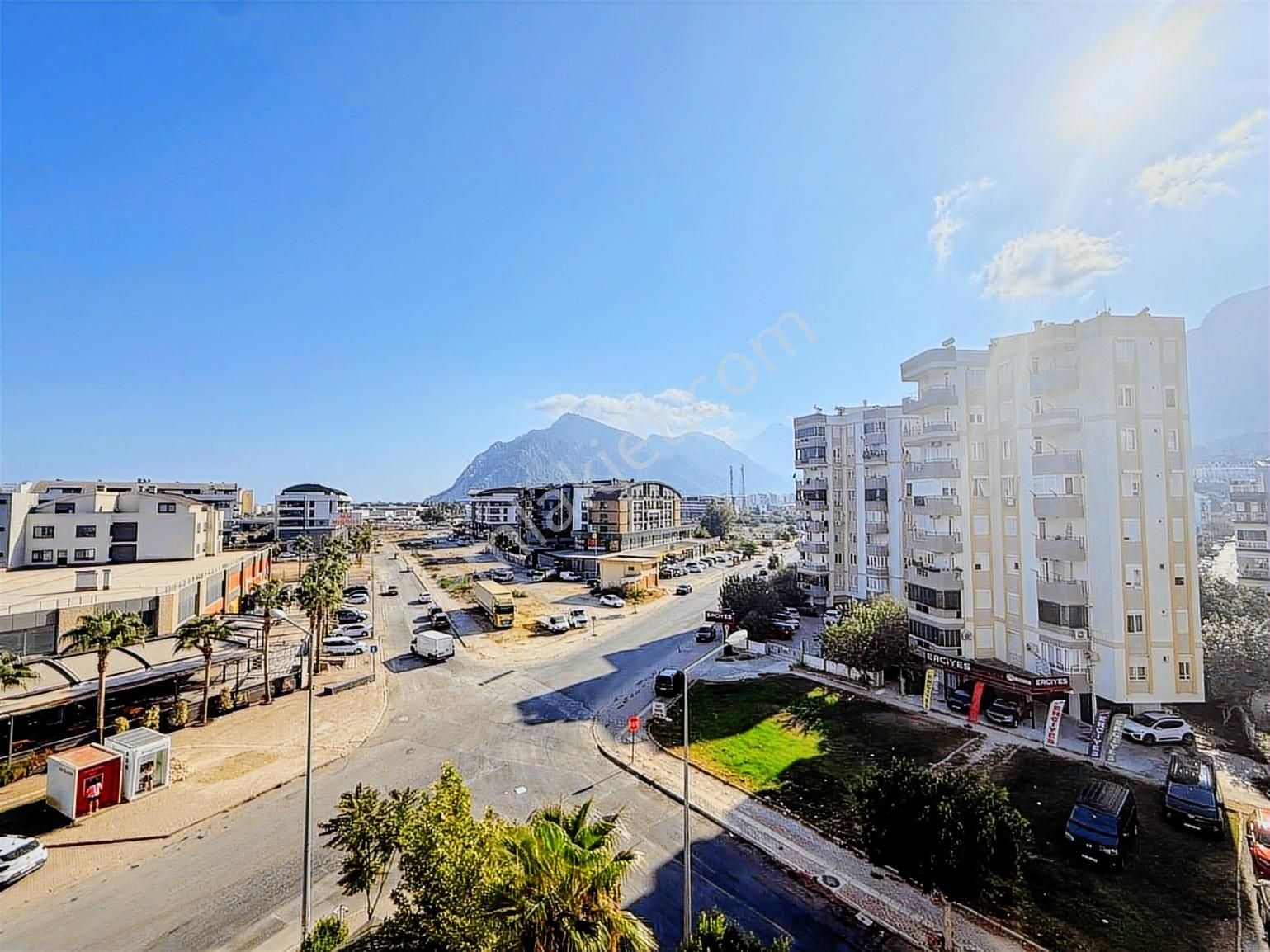 Turyap Evşen'den Aciiil 1+1 Katta K Otoparklı Hvz, Lu - Görsel 9