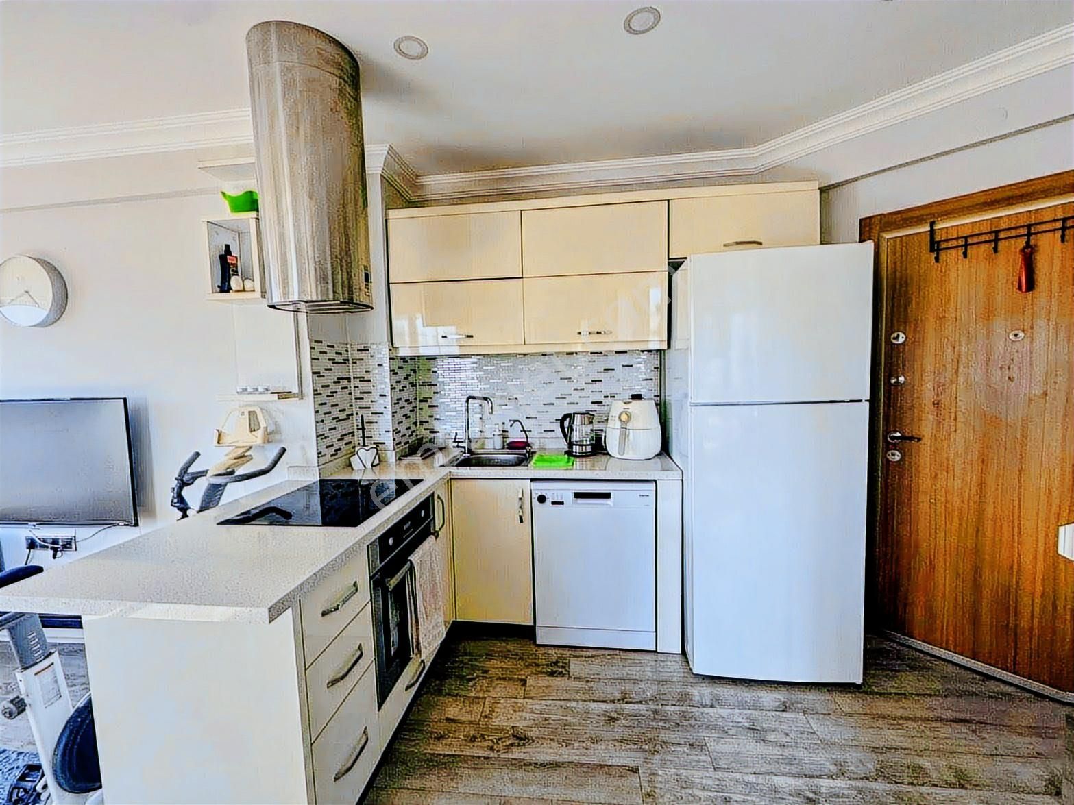 Turyap Evşen'den Aciiil 1+1 Katta K Otoparklı Hvz, Lu - Görsel 10