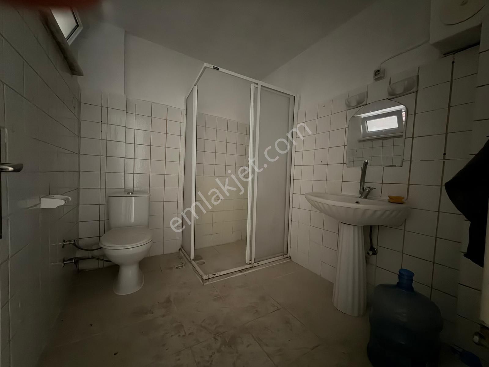 Cevatpaşa’da Merkezî Konumda 3+1 Kiralık Daire - Görsel 14