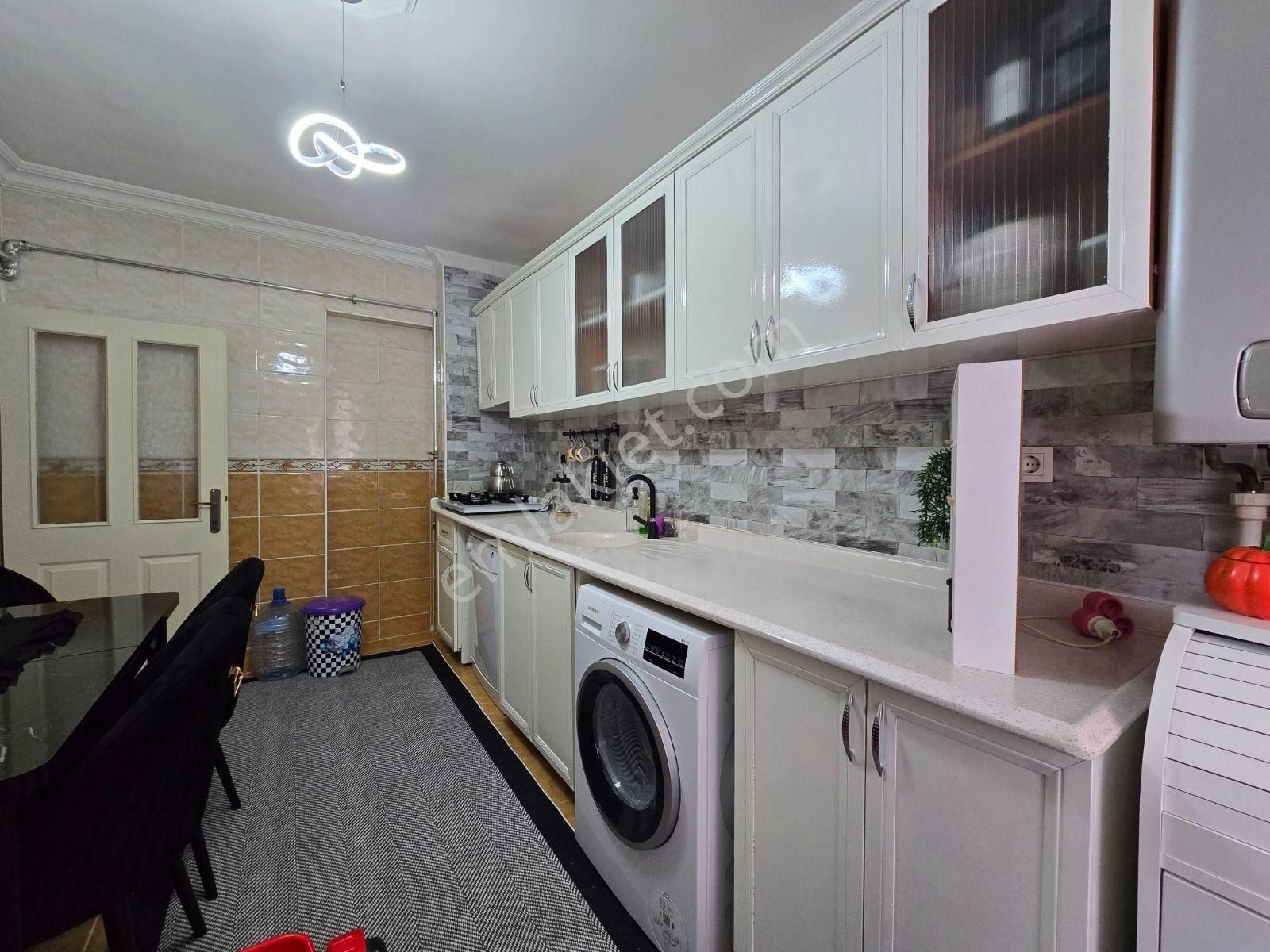 Piyade Mah Satılık 3+1 Kat Konumlu Köşe Başı Arakat Ön Cephe Daire - Görsel 11