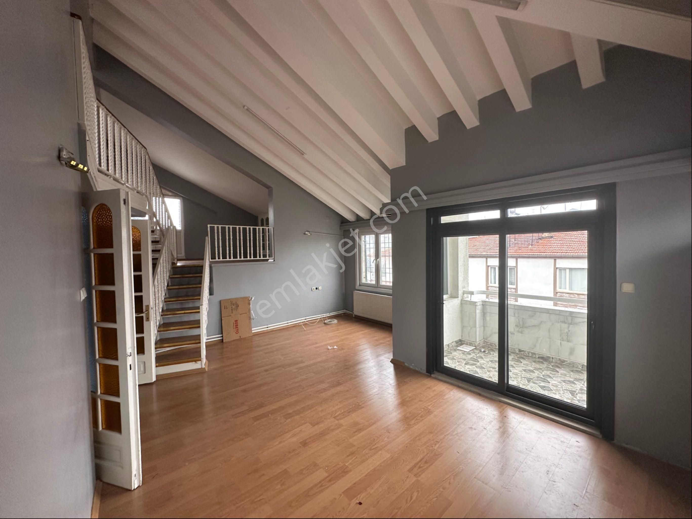 Kolejtepe 3+1 Terasslı Dubleks Daire - Görsel 14