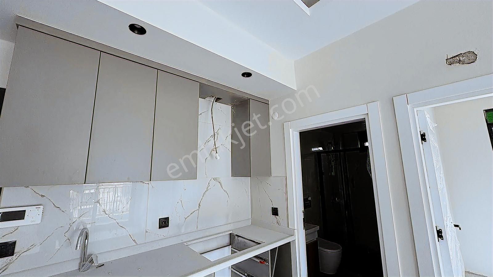 Metrekare Emlak'tan Ünirvesite Yanı Yatırımlık 1+1 Son 1 Adet!! - Görsel 22