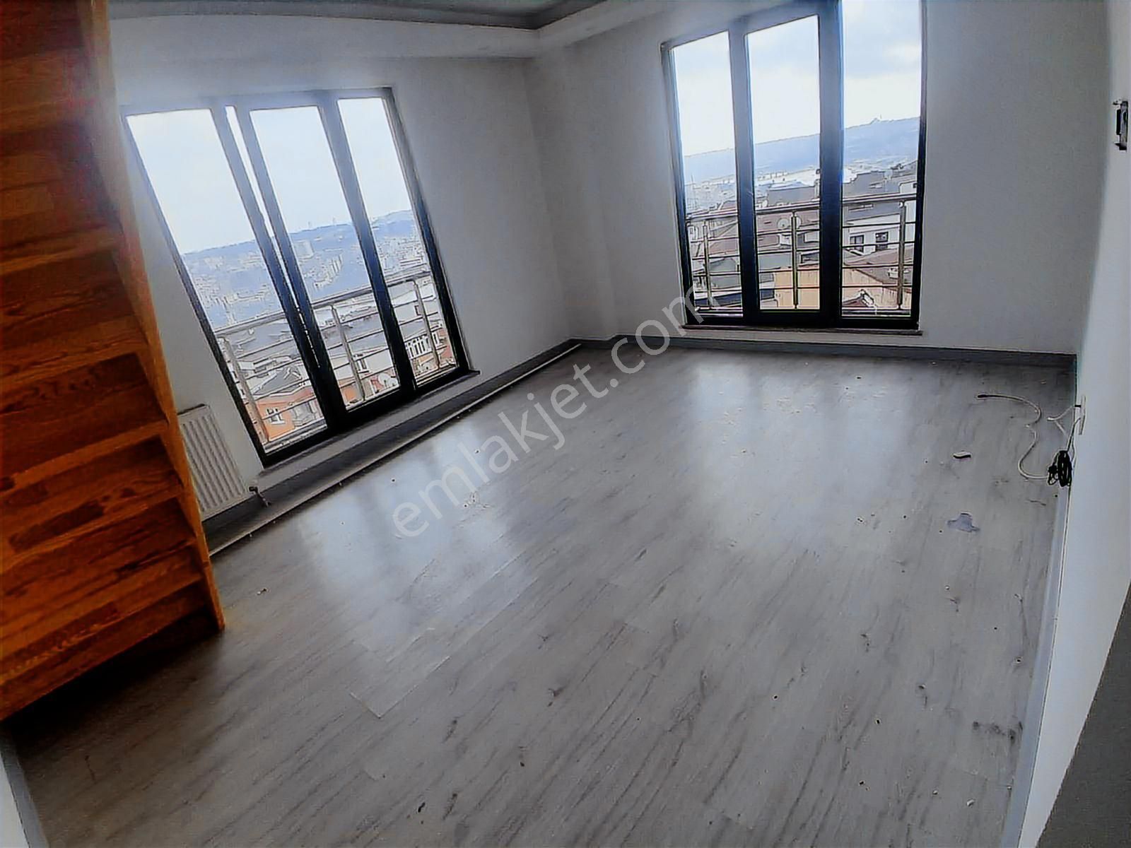 Silahtarağa 3+1 Kiralık Dubleks Daire - Görsel 12