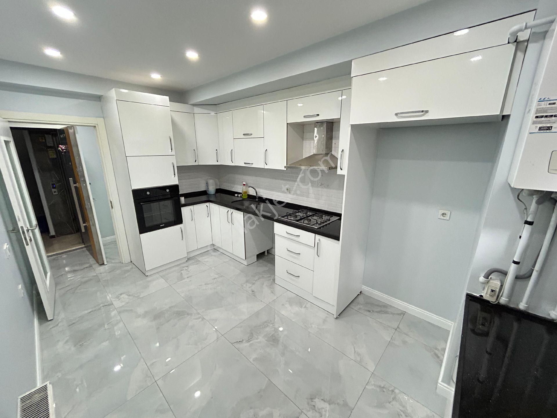 Pusula İnşaat'tan Cebeci Mah. 2+1 110m2 Satılık Bahçe Katı Daire