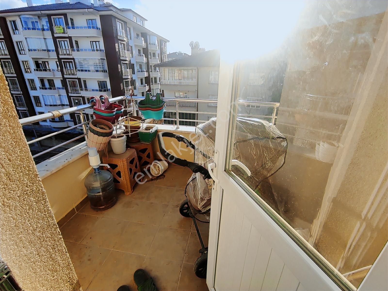 İl Jandarma Fetih Caddesi Civarı İçi Yapılı Satılık 3+1 Daire - Görsel 8