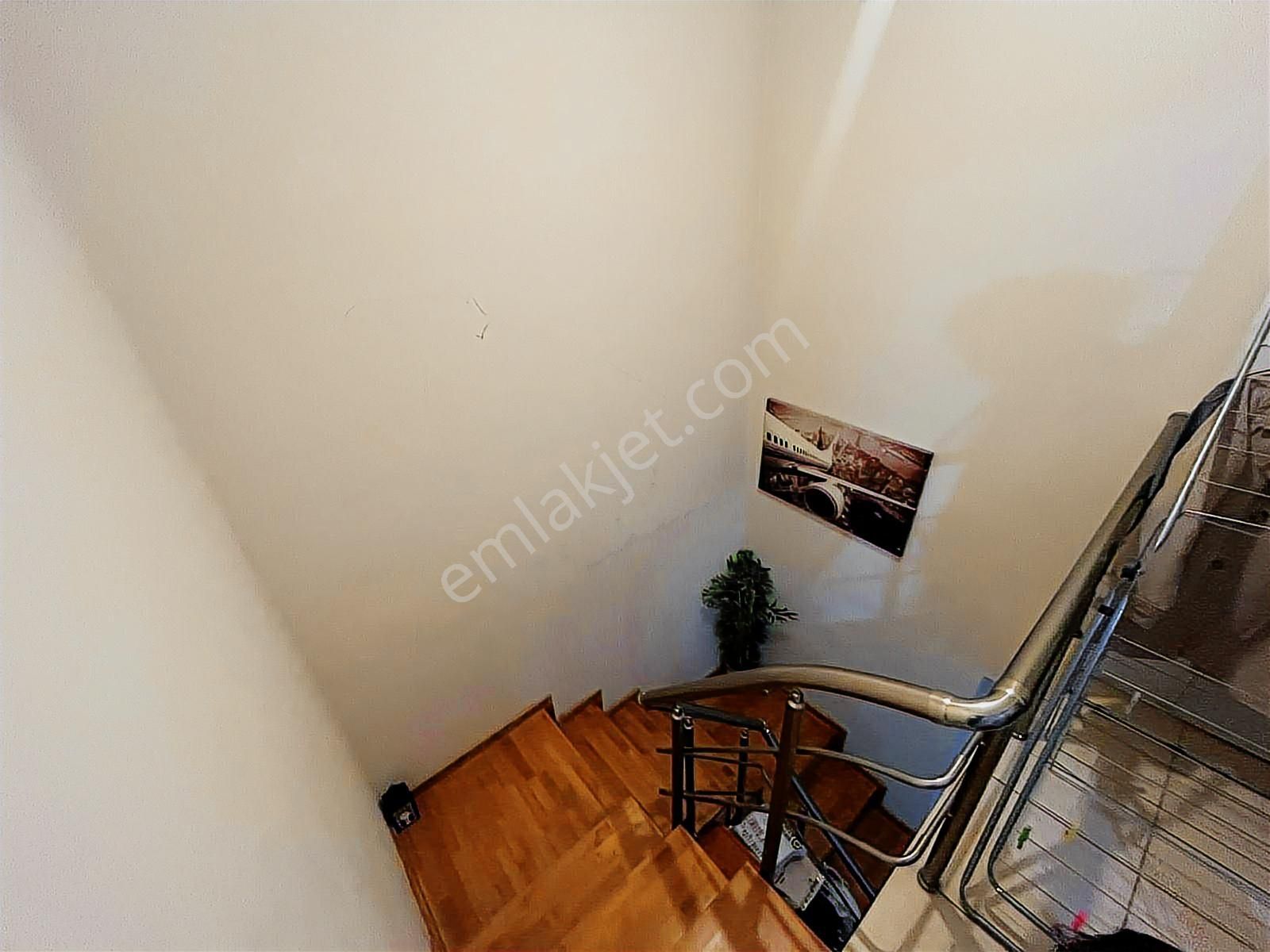 Capital'den Yenibosna Zafer Mahallesinde Merkezi Konumda Dubleks - Görsel 23