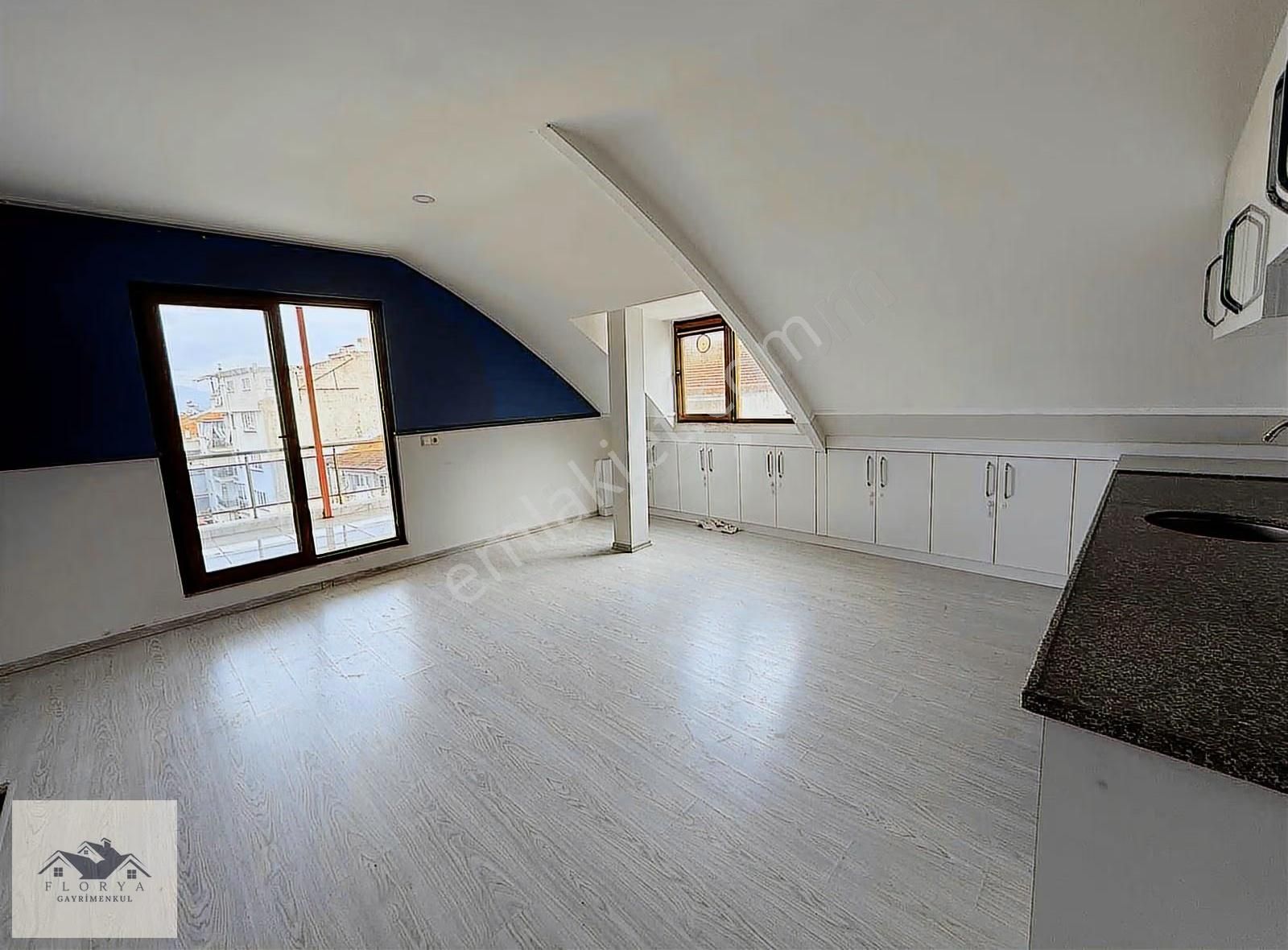 Sırakapılarda 2,5+1 Dubleks | Asansörlü Kombili | Büyük Teraslı - Görsel 10