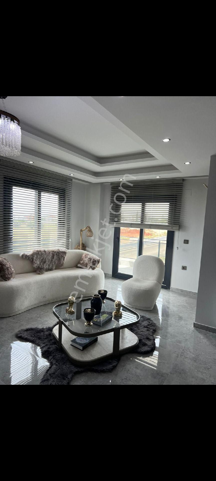 Çınarlıda Bulvar Üzeri Kiralık Ultra Lüks 2+1 Daire - Görsel 31