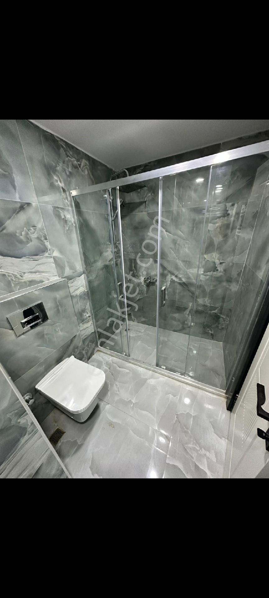 Çınarlıda Bulvar Üzeri Kiralık Ultra Lüks 2+1 Daire