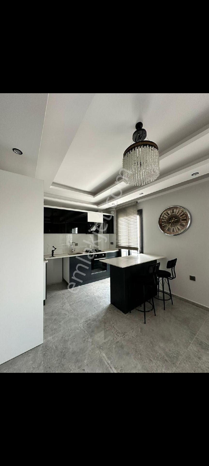 Çınarlıda Bulvar Üzeri Kiralık Ultra Lüks 2+1 Daire - Görsel 21