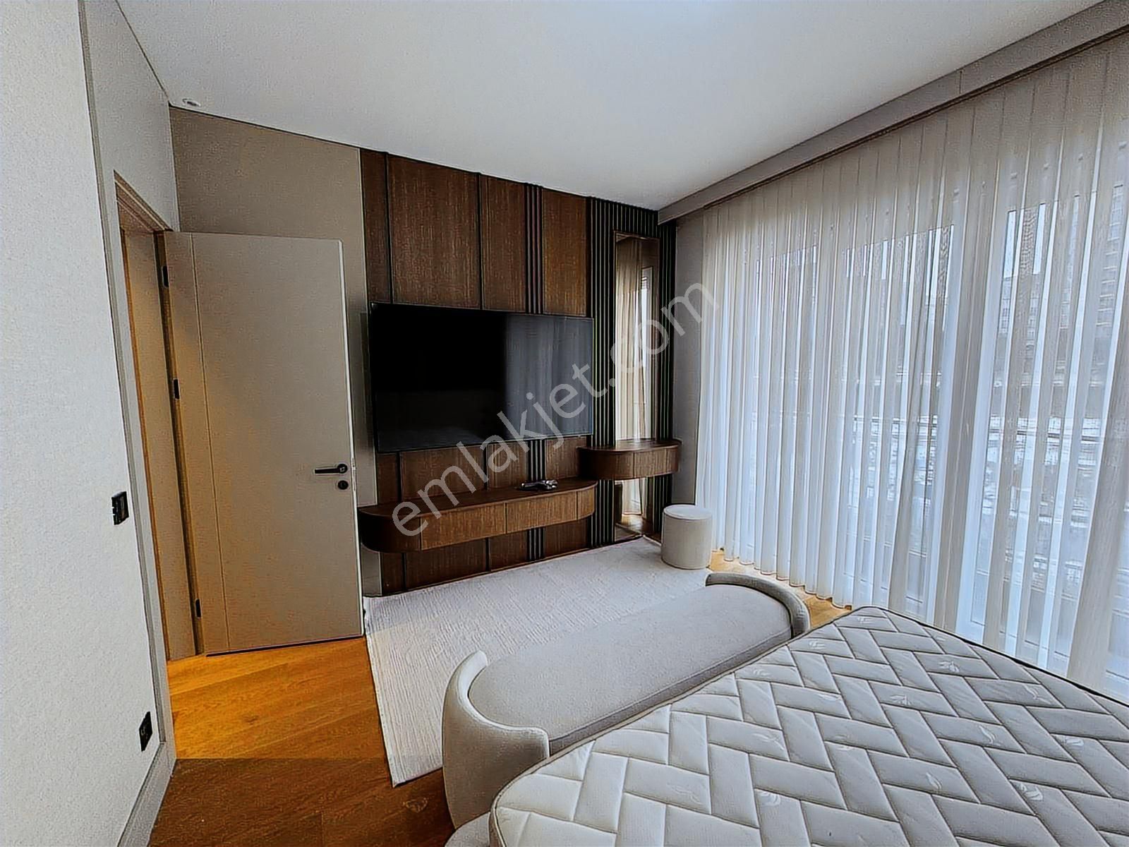 Capital'den Tema İstanbul 2 De Lüks Eşyalı Sıfır Kiralık Villa - Görsel 12