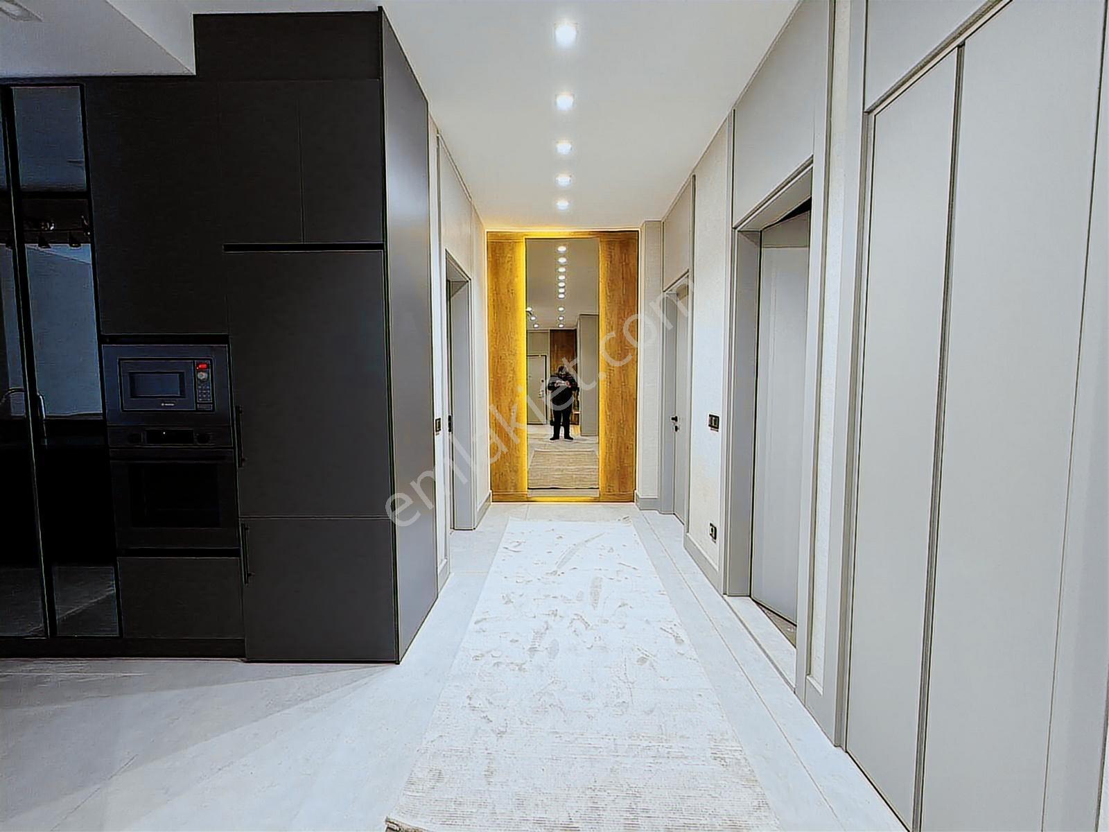 Capital'den Tema İstanbul 2 De Lüks Eşyalı Sıfır Kiralık Villa - Görsel 25
