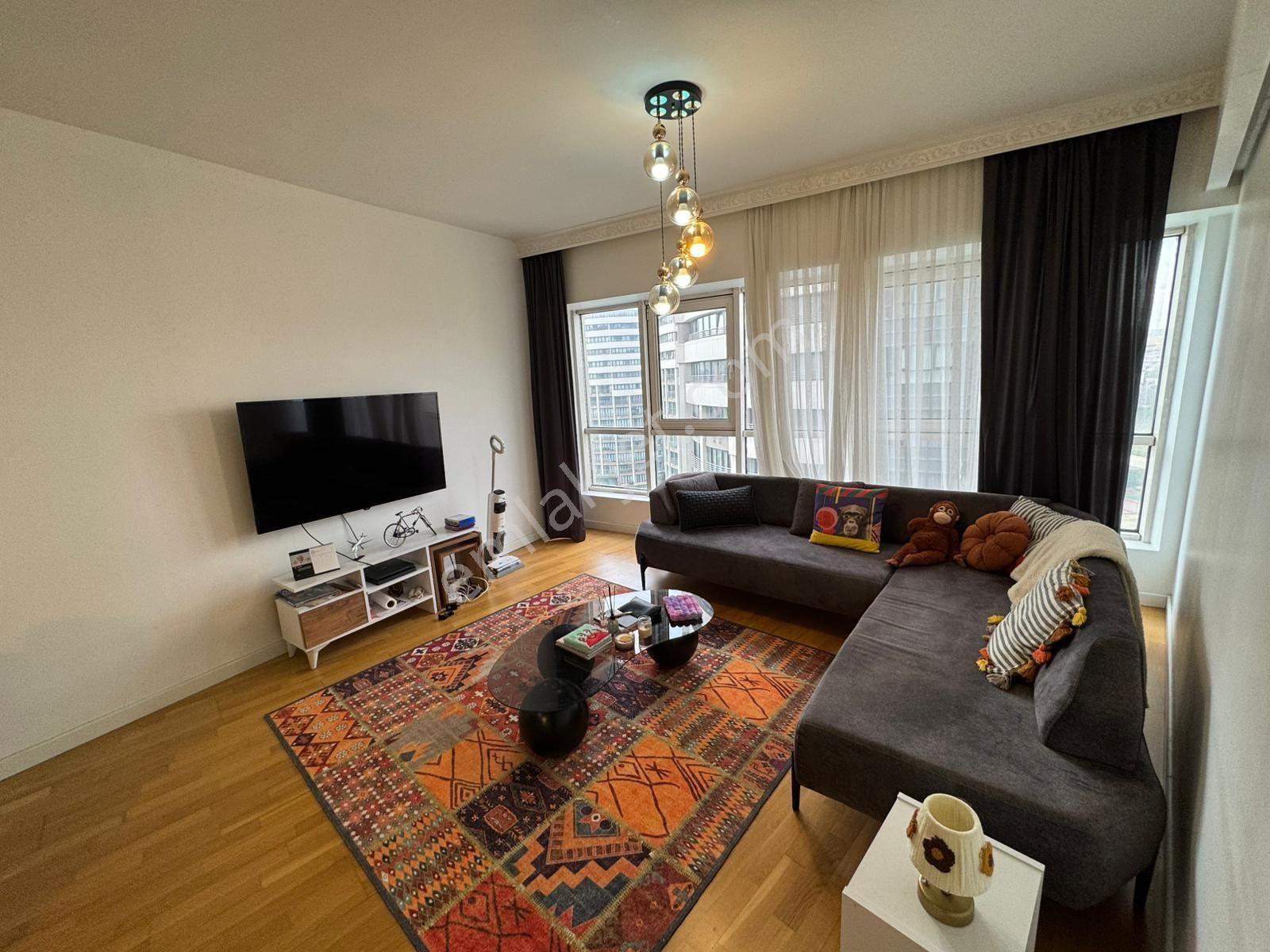 Capital'den Bosphorus City'de Full Eşyalı 2+1 Kiralık Daire - Görsel 2