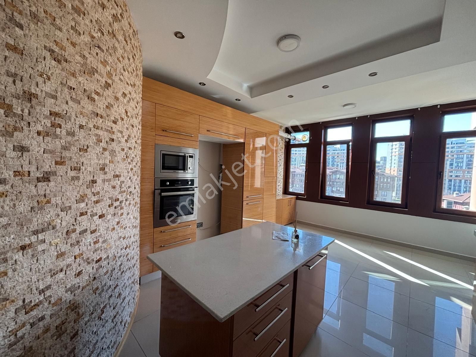 Capital'den Bosphorus City Kiralık 4+1 Yalı Dairesi - Görsel 9