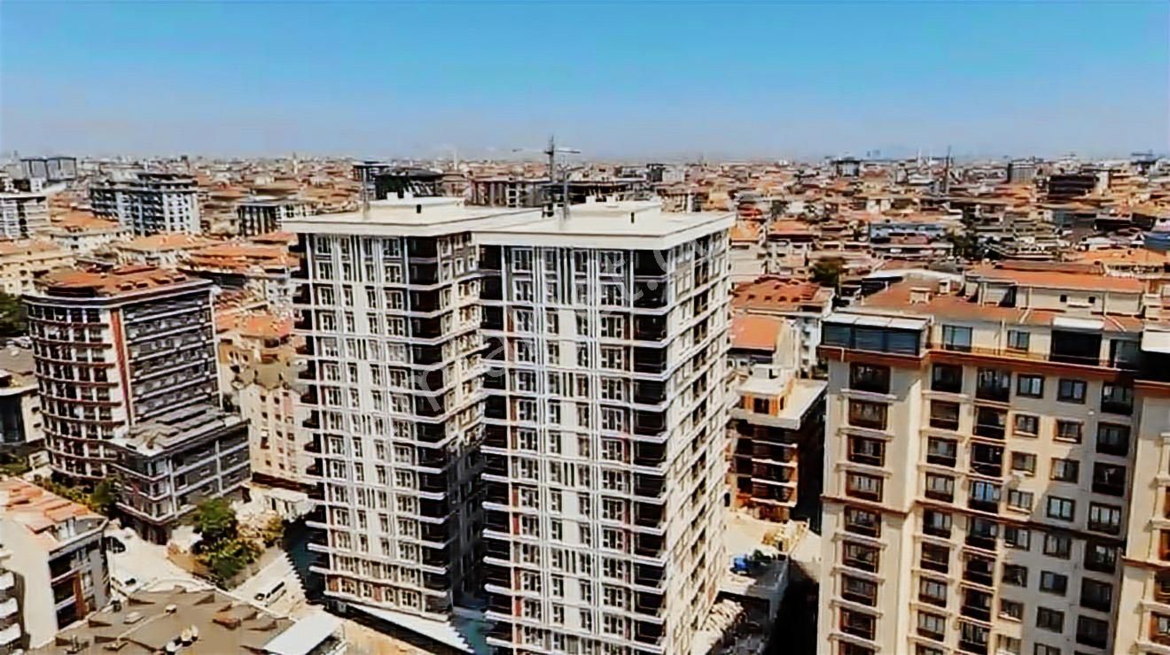 Sirius Göl Evlerin'de Ara Kat Satılık 3+1