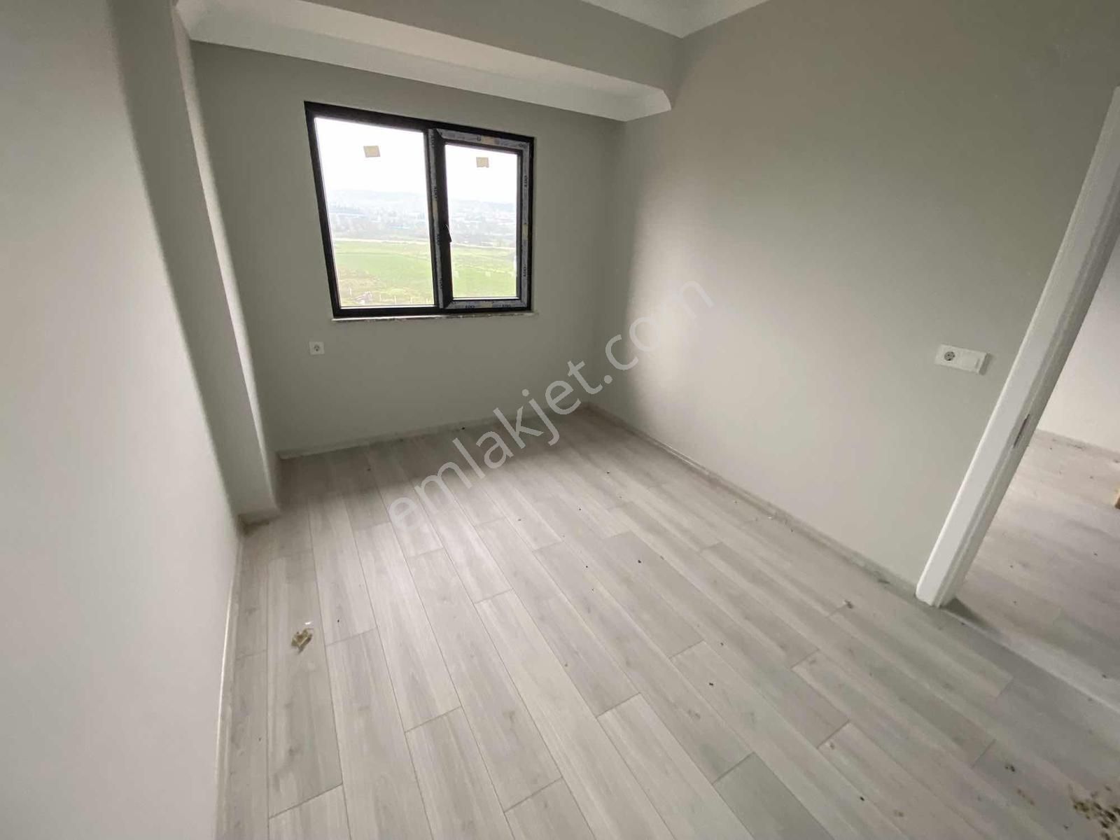 Paşaalanı Mah. Karesi Fen Lisesi Yanı Kiralık 1+1 Eşyasız Daire - Görsel 12