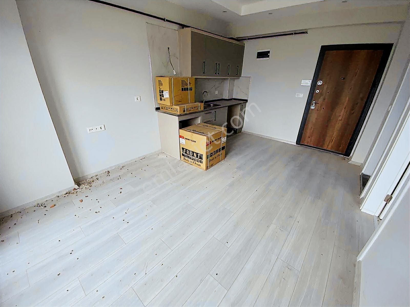 Paşaalanı Mah. Karesi Fen Lisesi Yanı Kiralık 1+1 Eşyasız Daire - Görsel 2