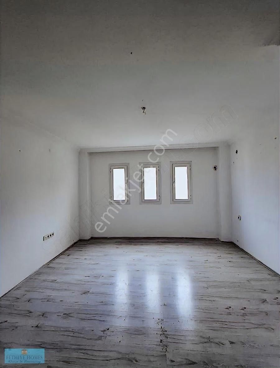 Fethiye Çarşı İçerisinde 3+1 Daire Veya İşyeri Kiralık - Görsel 4