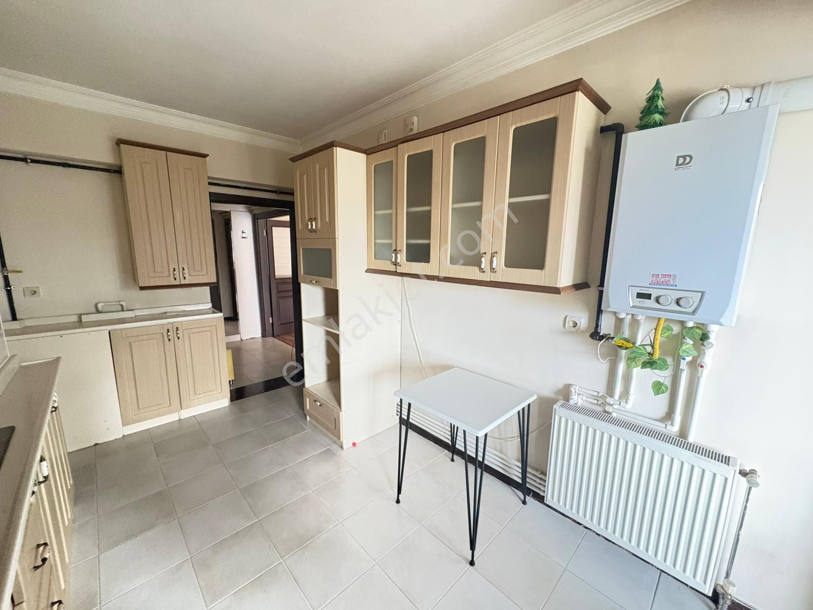 Göral Emlak Dan Dikmen Caddesinde Hatça Ana Sitesinde 3+1 Arakat Yapılı - Görsel 28