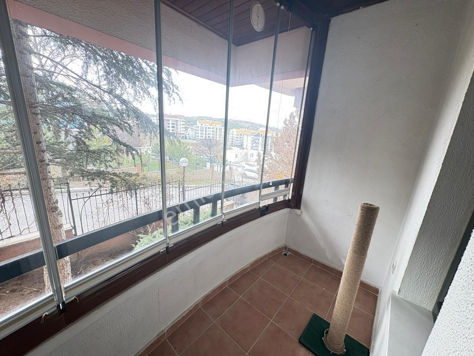 Göral Emlak Dan Dikmen Caddesinde Hatça Ana Sitesinde 3+1 Arakat Yapılı - Görsel 29