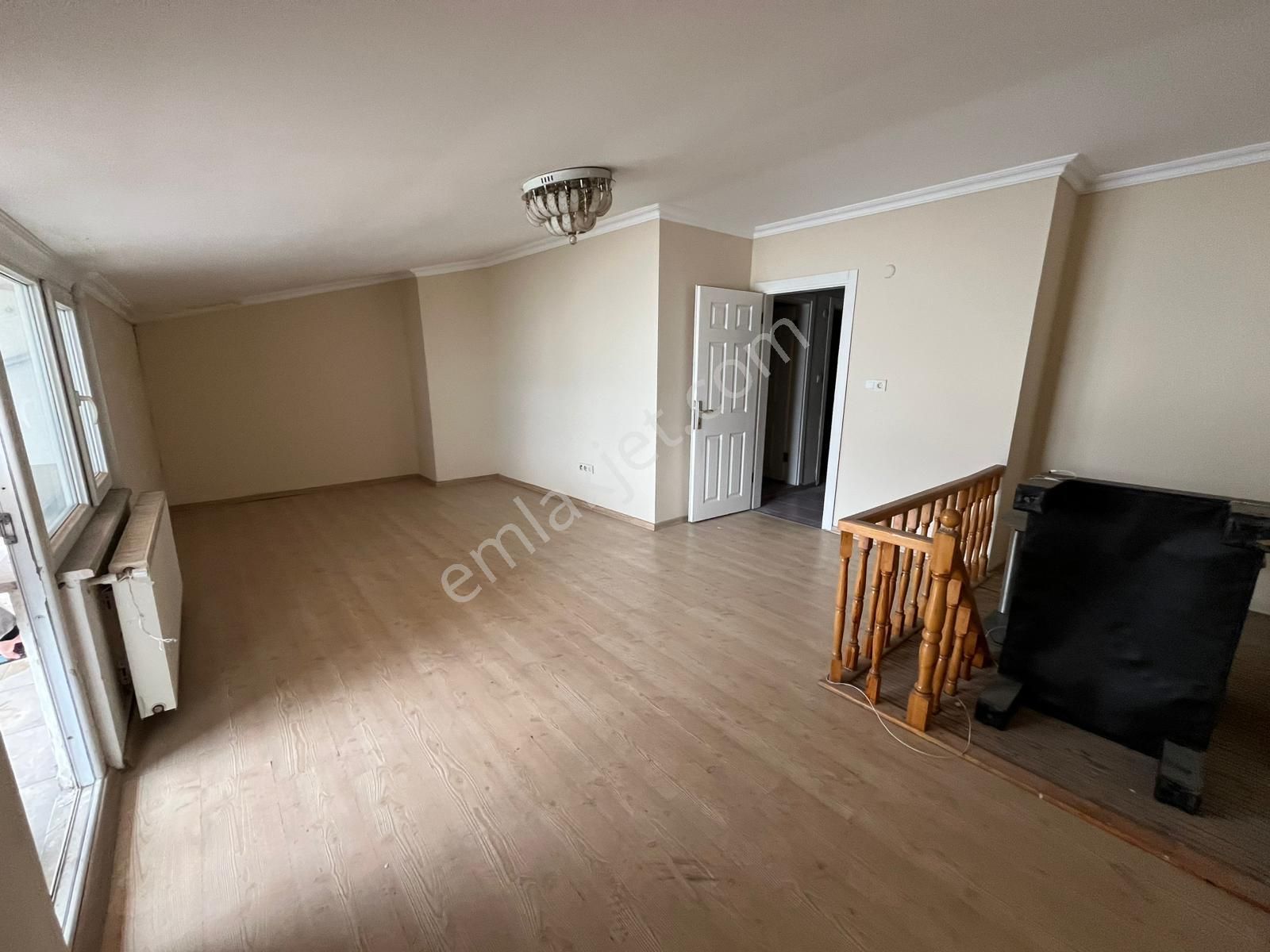 Remax'tan Sultaniye Mahallesinde Satılık 4+1 Dublex Daire - Görsel 20