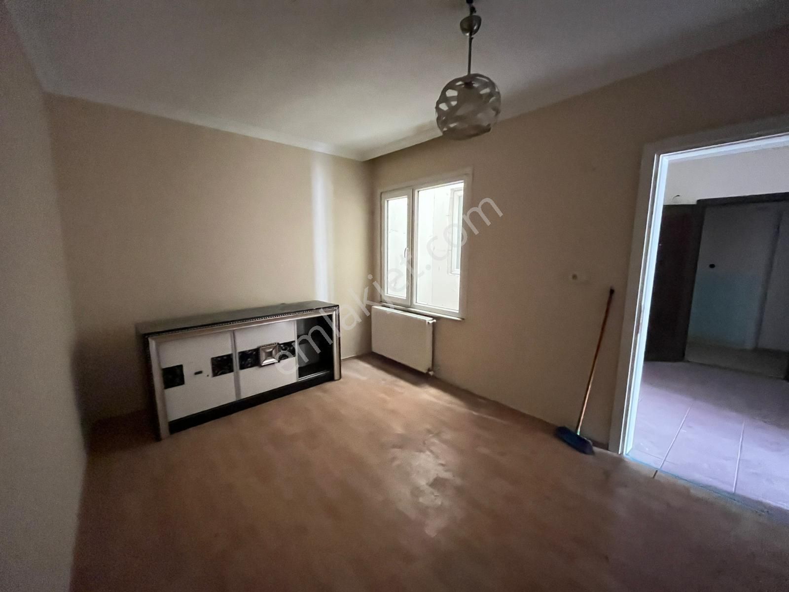 Remax'tan Sultaniye Mahallesinde Satılık 4+1 Dublex Daire - Görsel 11