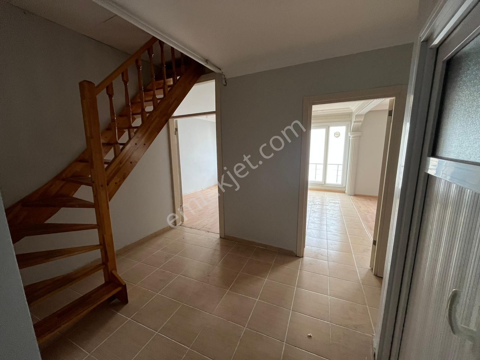 Remax'tan Sultaniye Mahallesinde Satılık 4+1 Dublex Daire - Görsel 28