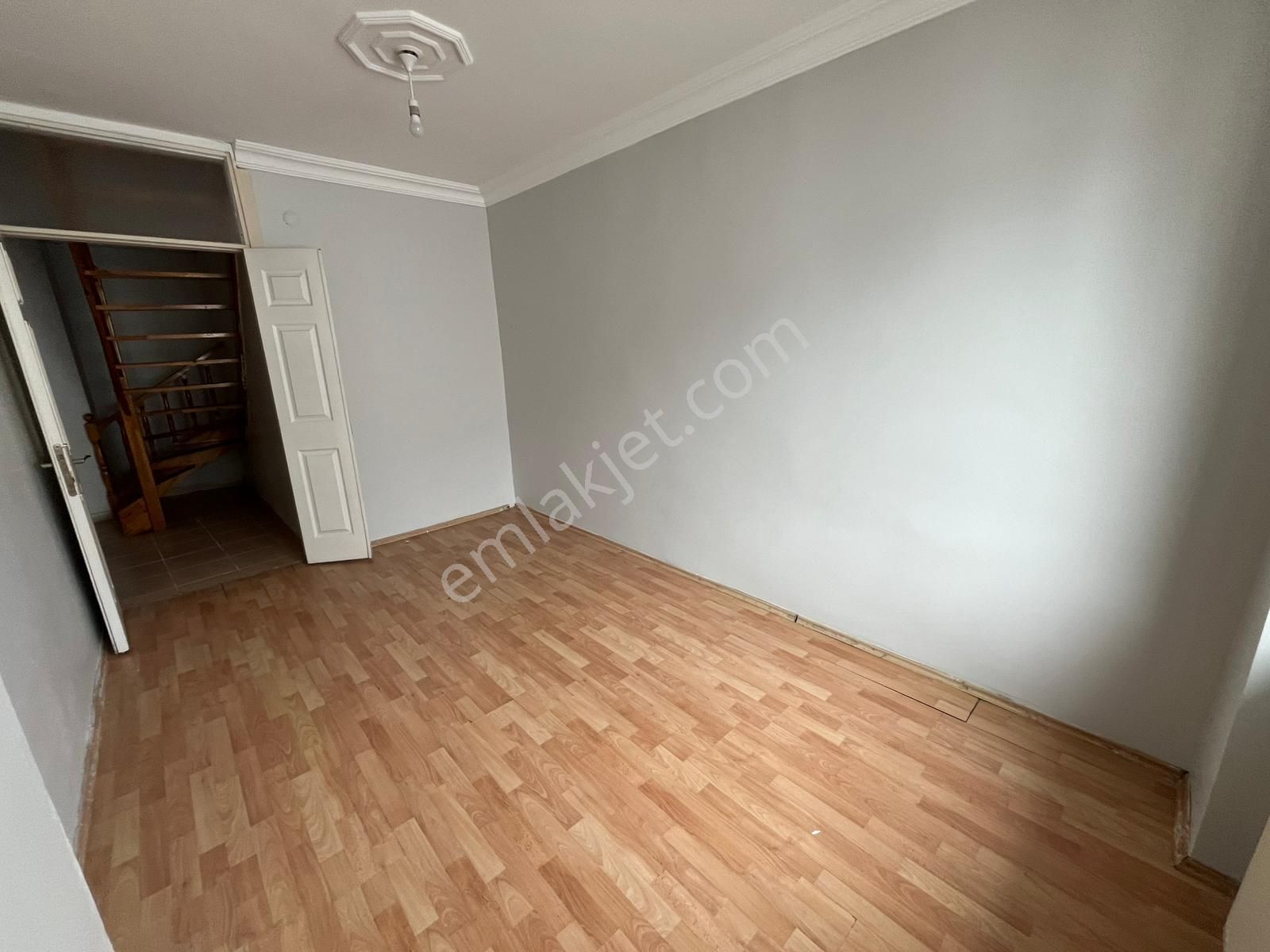 Remax'tan Sultaniye Mahallesinde Satılık 4+1 Dublex Daire - Görsel 26