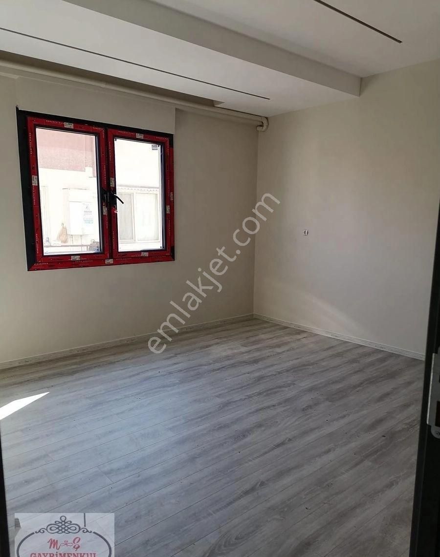 Salihli M/ş Gayrumenkulden 3+1 Geniş Lüks Satılık Dire - Görsel 13