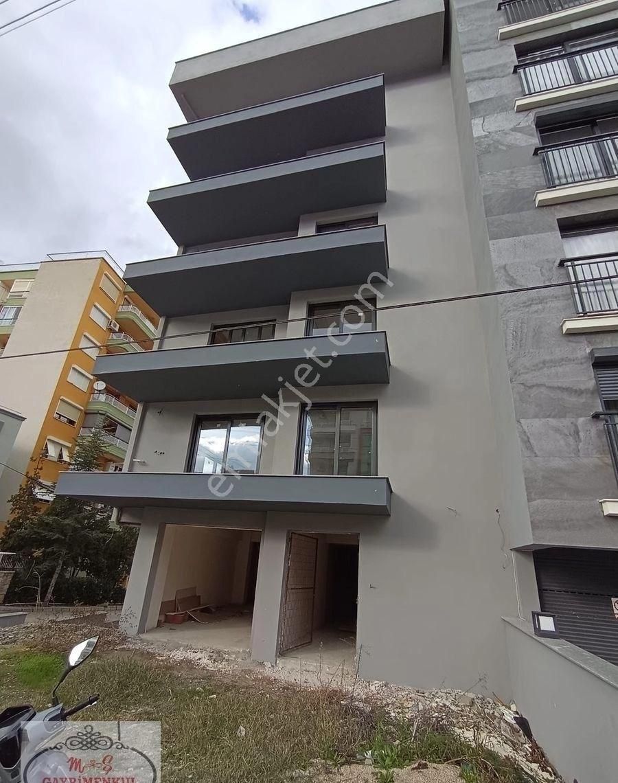 Salihlide M/ş Gayrumenkulden Gökçepınar Caddesinde 150 M2 Geniş 3+1 Dairemiz Satılıktır..... - Görsel 22